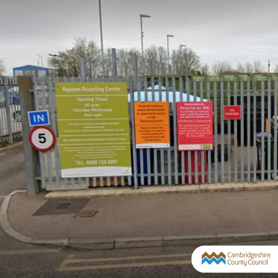 Recycling centres are getting busy from all those #spring and #summer time jobs in the home and garden. This means long queues. To avoid waiting, avoid peak times – 11am-2pm, weekends and bank holidays. More at: cambridgeshire.gov.uk/residents/wast… #BankHoliday #Recycling #Cambridgeshire