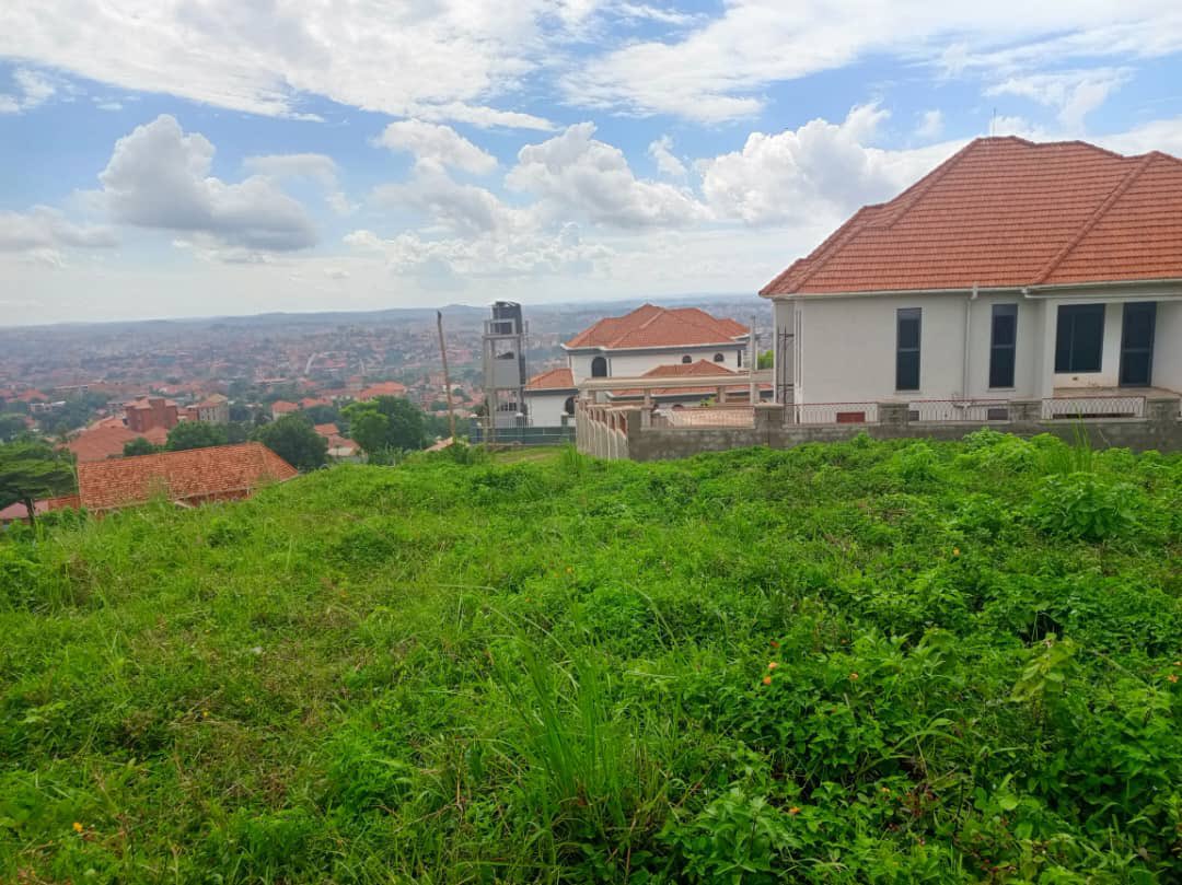 Kulambiro Hill 

Land for sale 

20 decimals ~ 100ft X 90ft

Price: 299m ugx

For apartments & home builders 

+256 708 732 104

Quick access to Ntinda, Kisaasi, Bukoto & Kyanja