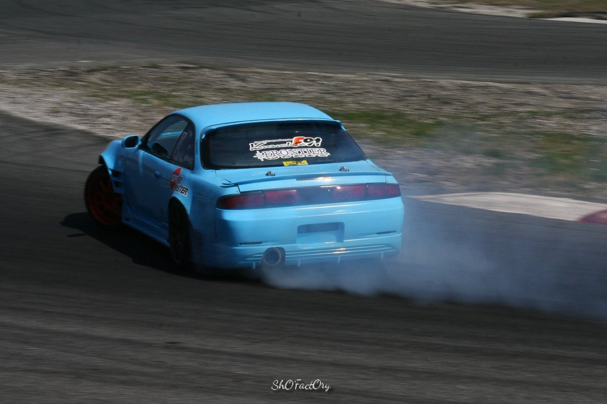 shofactory's tweet photo. #thrashracing
#THRASHRACINGBIRTHDAY走行会
#備北サーキット
#S14 https://t.co/HHMD3ZfIZX