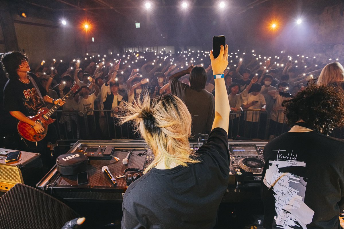 imkresnik's tweet photo. @kimhazeofficial @minimonster_mm @Cchekoz_dubstep @DJMAX_global 24.05.18. DJMAX MIRACLE : DRIVE

📸 by @kimhazeofficial https://t.co/1bet09t8DO