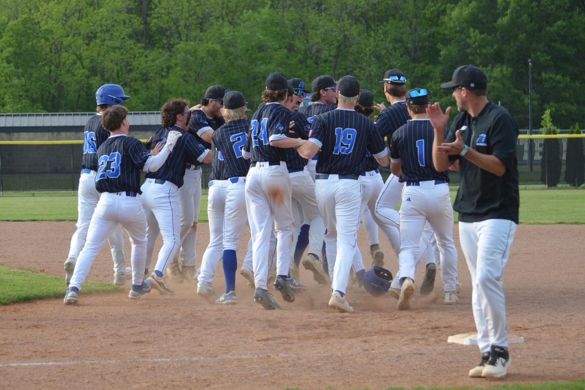 Hilliard Bradley Dugout Club (@bradleydugout) on Twitter photo It’s Game Day!!! District Finals tonight vs Grove City at Upper Arlington at 5:00!
Let’s Go Jags!
<a href="/HBJagsBaseball/">Hilliard Bradley Jaguar Baseball</a> <a href="/HBHSathletics/">Hilliard Bradley Athletics</a> <a href="/BradleyHS/">Bradley High School</a> <a href="/HBHS_TheJungle/">HBHS Student Section</a> It’s Game Day!!! District Finals tonight vs Grove City at Upper Arlington at 5:00!
Let’s Go Jags!
<a href="/HBJagsBaseball/">Hilliard Bradley Jaguar Baseball</a> <a href="/HBHSathletics/">Hilliard Bradley Athletics</a> <a href="/BradleyHS/">Bradley High School</a> <a href="/HBHS_TheJungle/">HBHS Student Section</a>