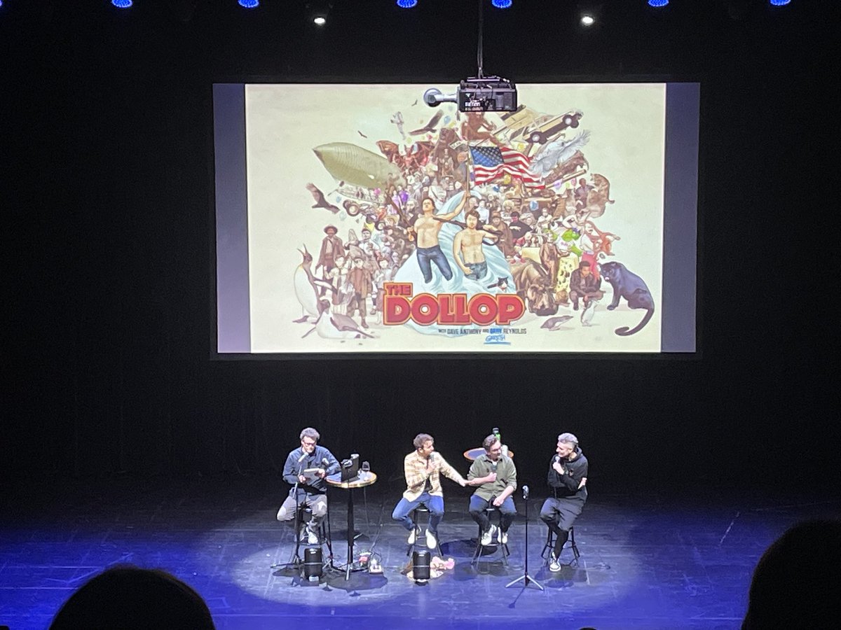 Very funny night at @thedollop live show @daveanthony @reynoldsgareth @Wil_Anderson 👏 🤣