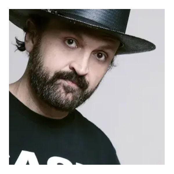 Don't miss @Dustin_Chafin's at Krackpots Comedy Club in Massillon, Ohio, May 31-June 1!

From boxing rings to NYC streets, this comedian brings laughter and heart. 

Get ready for a night of unforgettable stand-up! krackpotscomedy.com/events/91901

#ComedyNight #StandUpComedy