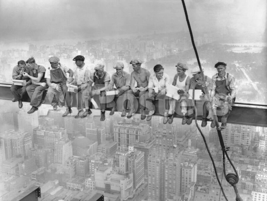 New York Construction Workers Lunching on a Crossbeam ~ 1932