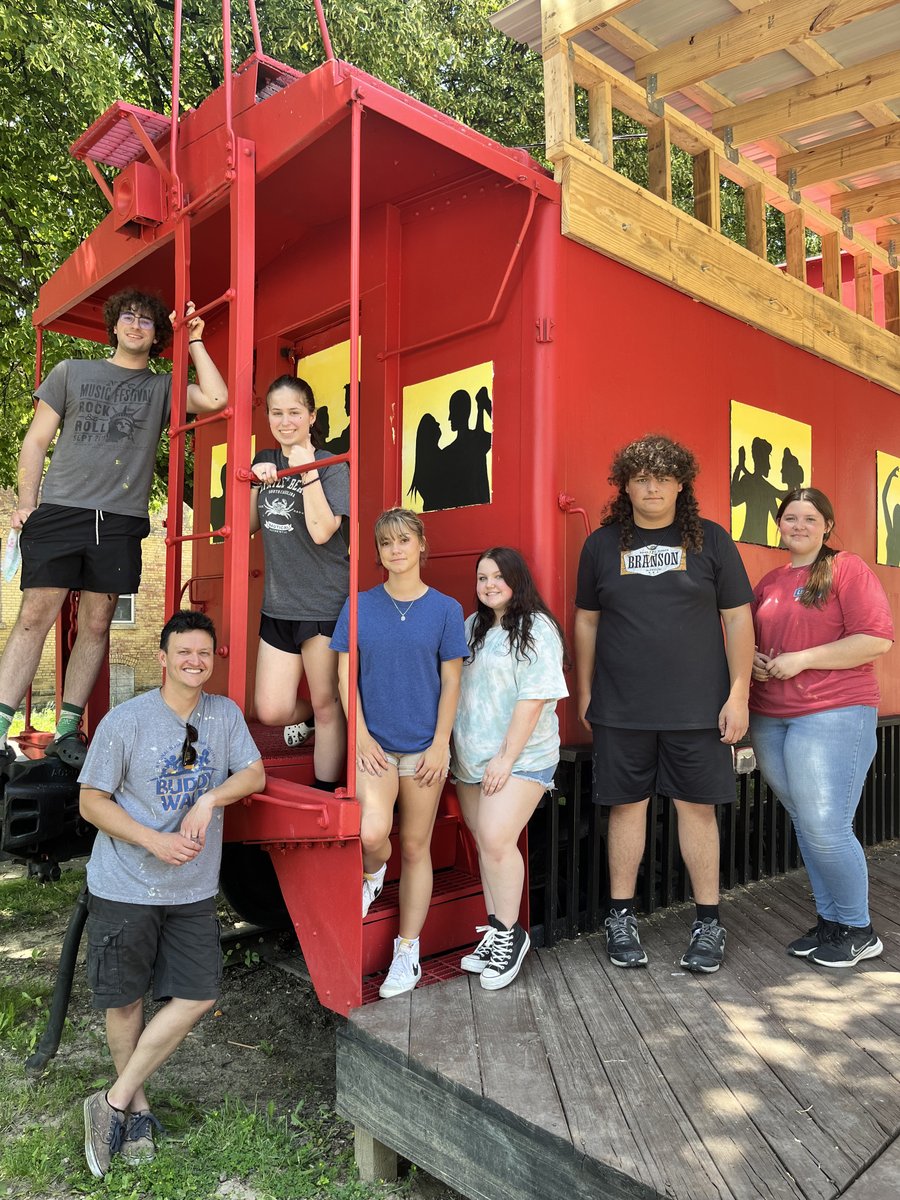 AllianceCSD's tweet photo. The Caboose in Downtown Alliance has a new look thanks to our Caring Citizens in Steve Cabassa's art classes at Alliance High School! 🧑‍🎨 The Students painted the windows to make it look like there are people dancing inside! Great job, Aviators! #RepthatA https://t.co/tteiVhf8NT