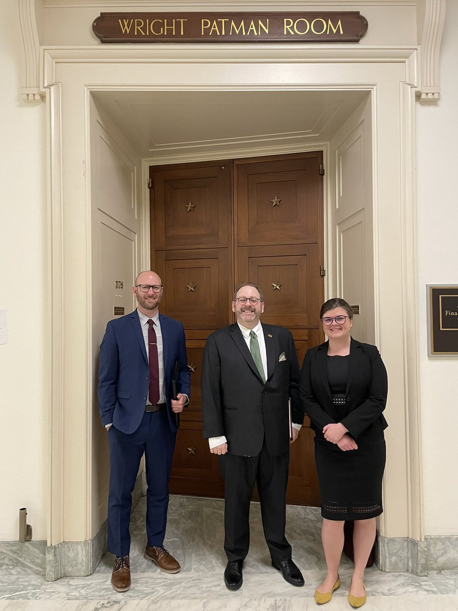 Good morning! @gbanna, our Gen Counsel & Dir of Strategic Initiatives, is ready to testify about the vital work that #PublicHousingAuthorities do in their communities. Follow along here: financialservices.house.gov/calendar/event…