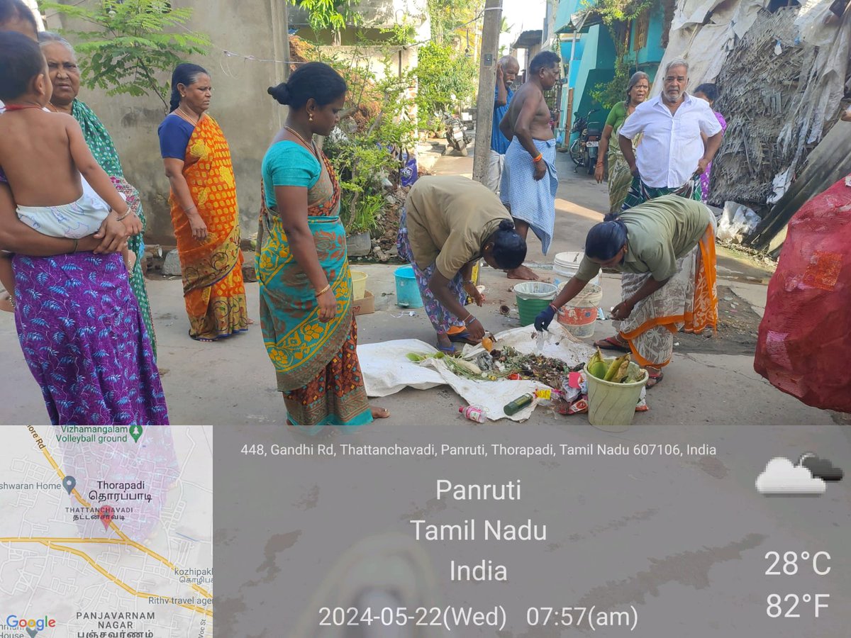 CommrPanruti's tweet photo. Panruti Municipality Source segregation IEC Awareness Ward 29 Sathiyamoorthy street https://t.co/vXHIB0bTbt
