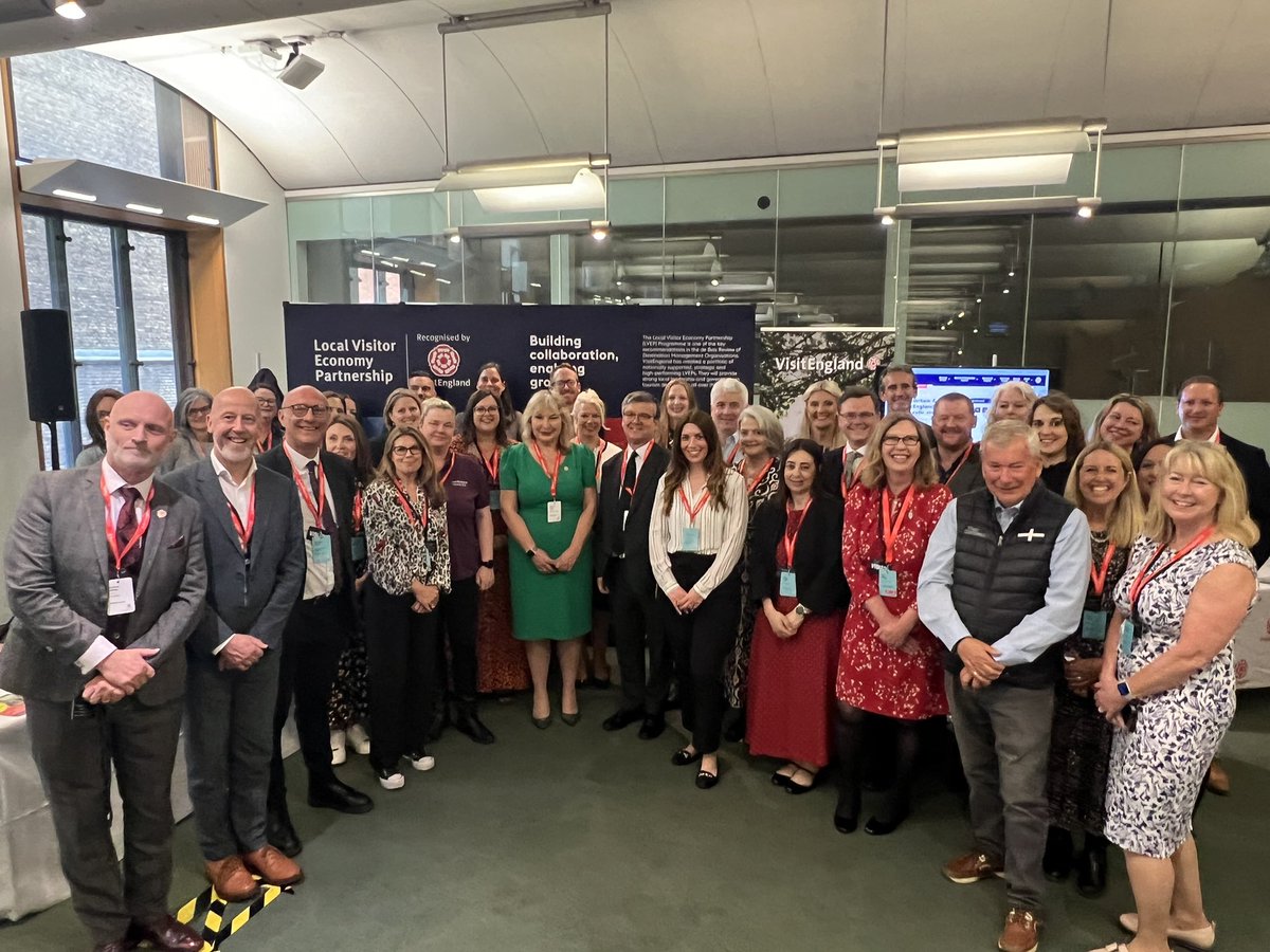 So fantastic to see #England’s #LVEPs coming together for our showcase in #Parliament, highlighting to their local MPs the importance of #tourism & their work to grow the visitor economy @patriciayatesVB