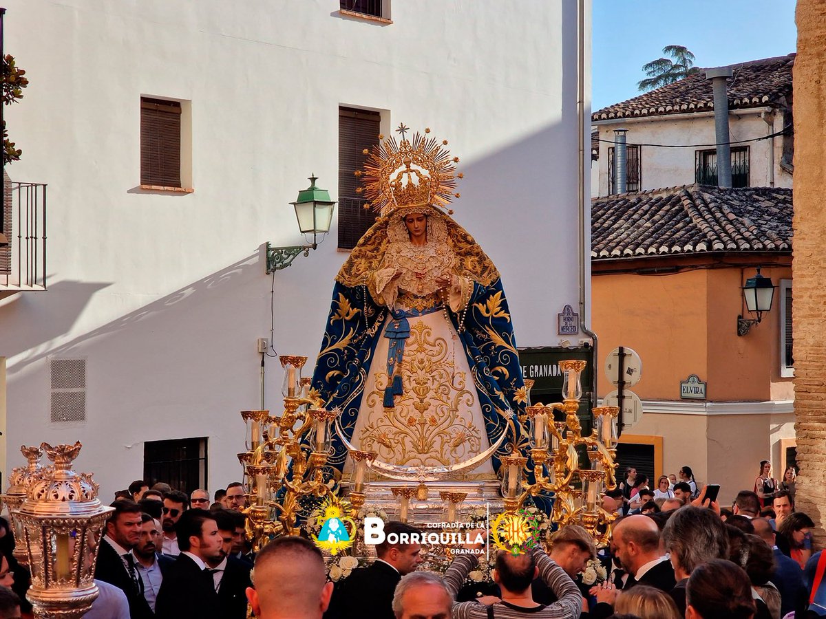 borriquillaypaz's tweet photo. 📸Archivo (@JorgeHerediaCas y @LlamadorCofrGR ).

#LPaxGRX #BorriquillayPaz #Granada #Albayzín #Paz #Vialucis #juventudcofrade https://t.co/9Y2ClcpXEc