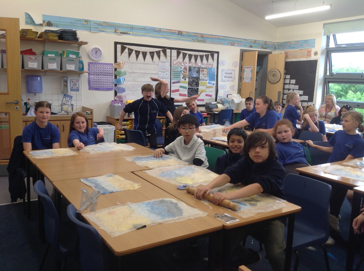 GBS_Larch_Class's tweet photo. Felting is actually really hard work! Larch class have sore arms and knuckles after this morning but the finished products look great- well done! @GilesBrookSCH #gbs4srts https://t.co/7Gvb4CMk64