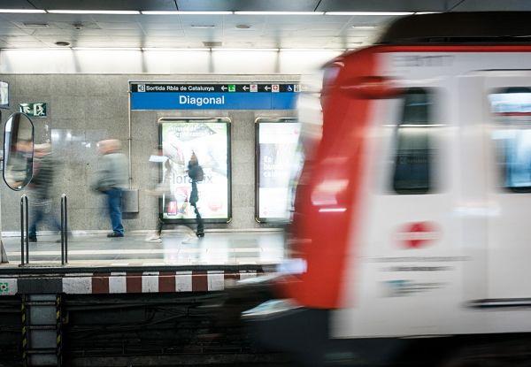 No os perdáis el ‘drama’ que sufre un independentista en el Metro de Barcelona. 

Lo ampliamos en #ElCatalán 

🔗 lc.cx/mfzsFT