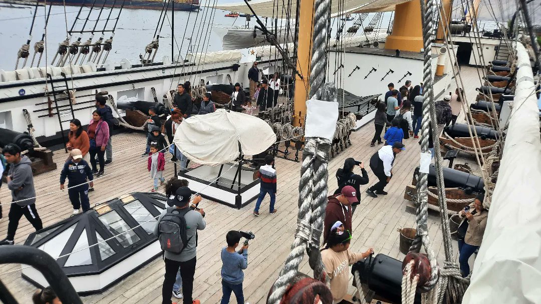⚓ Fueron más de 6.300 personas quienes pudieron recorrer de manera gratuita este 21 de mayo el Museo “Corbeta Esmeralda”.
☝ Los invitamos a leer la nota completa en el siguiente enlace: museoesmeralda.cl/2024/05/21/mas… 
#21demayo #historia #museo #patrimonio #iquique