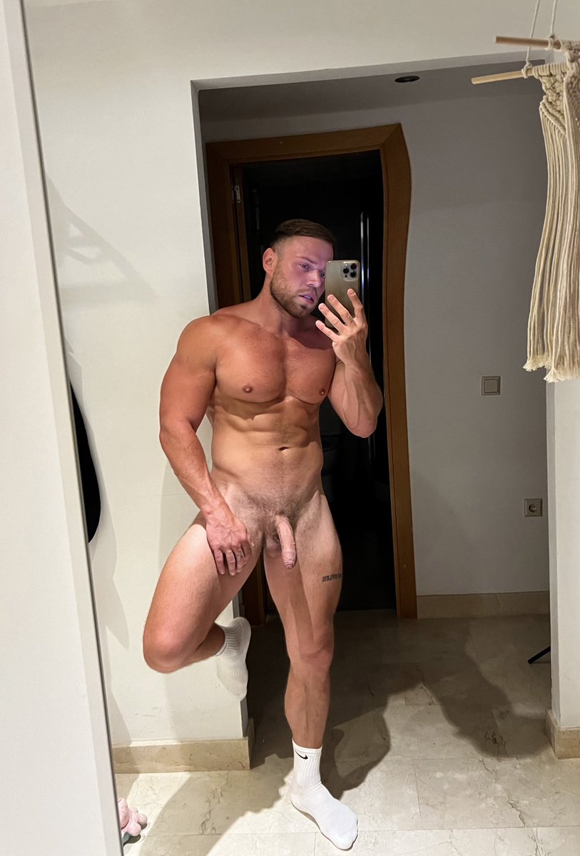 naughtyclone1's tweet photo. Full wank and cum shot uploaded today.

          🔥35% OFF NOW🔥
https://t.co/jQTu72QvQx https://t.co/Eni2URIEzV