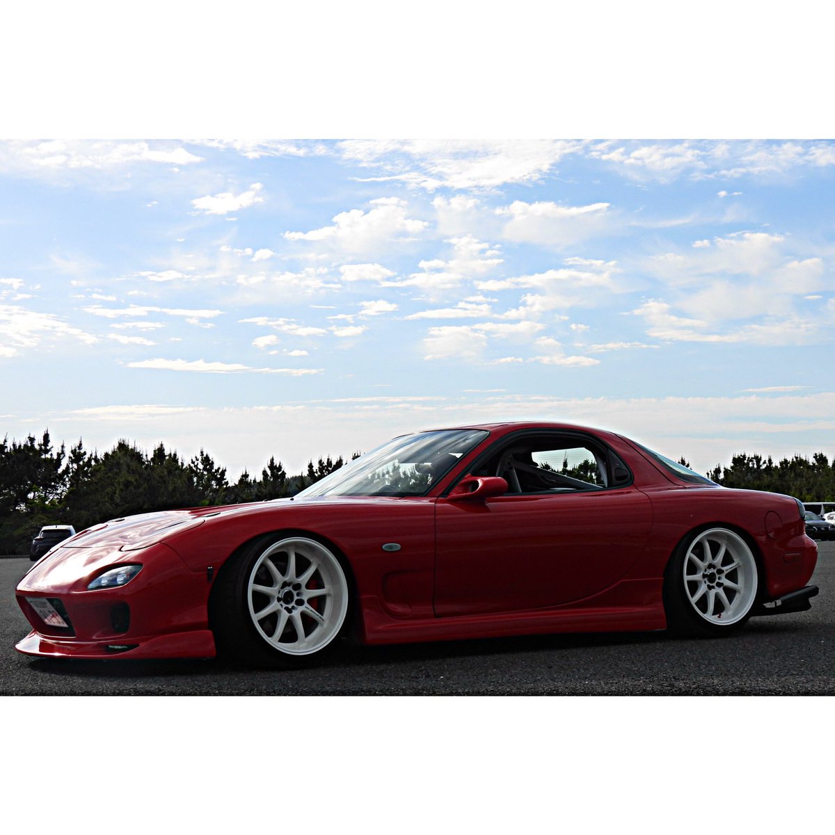 ITSUMI2525119's tweet photo. パート⑥

 #スタンスネーション 
 #stancenation 
 #スタンスネーション山口
 #スタンスネーションジャパン
 #BMW 
 #rx7 
 #ラパン
 #sai （たぶん。） https://t.co/kjqsjqcBKt