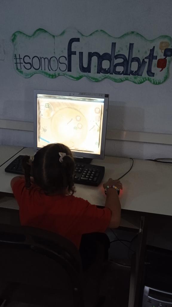 CbitLlaneritos's tweet photo. #hoy miércoles 22 mayo en el Cbit Barbarita de la Torre (Llaneritos )bajo la herramienta ofimática libre Office writter y sistema operativo caciquitxs niños y niñas en sus actividades tecnologicas y pedagógicas @MPPEDUCACION @fundabitguaric2 https://t.co/hOLJbPqWyu
