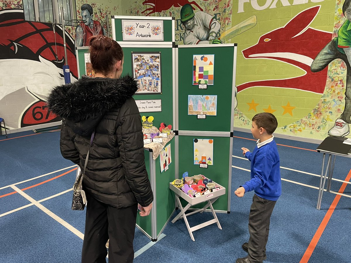 Excellent to have so many families here enjoying the KS1 gallery. There’s still time to come down today before 3 then another gallery between 2 and 3 tomorrow for KS2 #fmart #fmgallery #fmcommunity