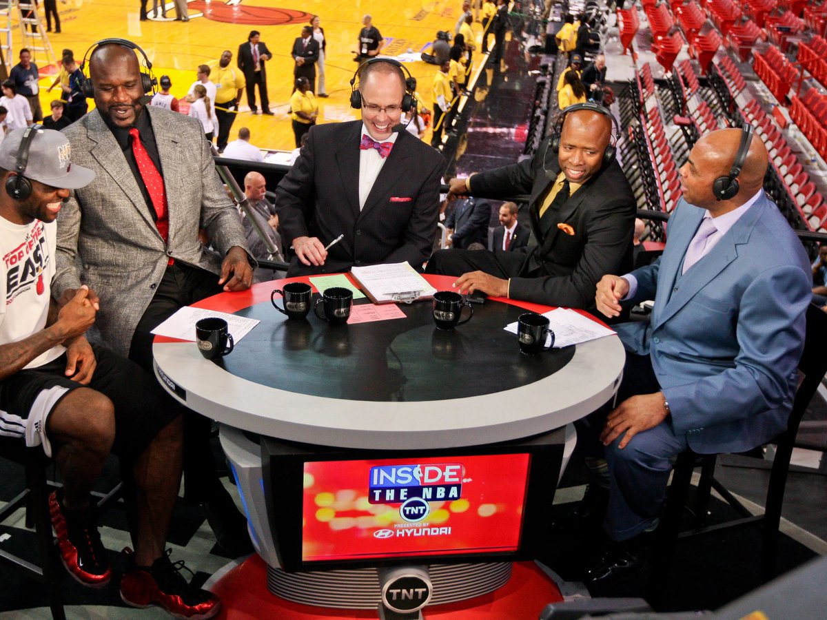 esidery's tweet photo. The NBA is finalizing media rights deals with ESPN, NBC and Amazon later this week, per @SBJ (https://t.co/rYTV5Zw0zq).

2024-25 will be officially the last season for “Inside the NBA” on TNT with Ernie Johnson, Kenny Smith, Charles Barkley and Shaquille O’Neal. https://t.co/iJEu7rJJSc