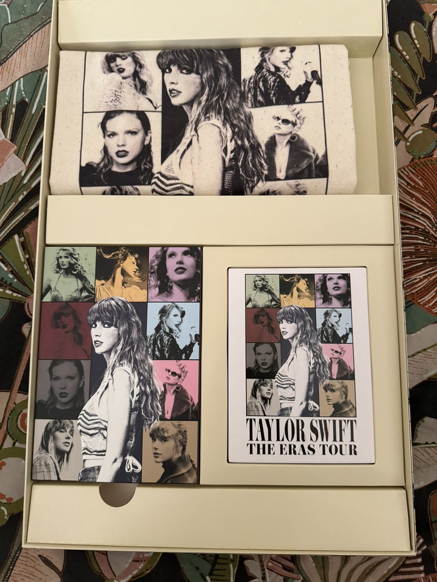 J’ai reçu mon package VIP #TaylorSwift #LyonTSErasTour #TheErasTour