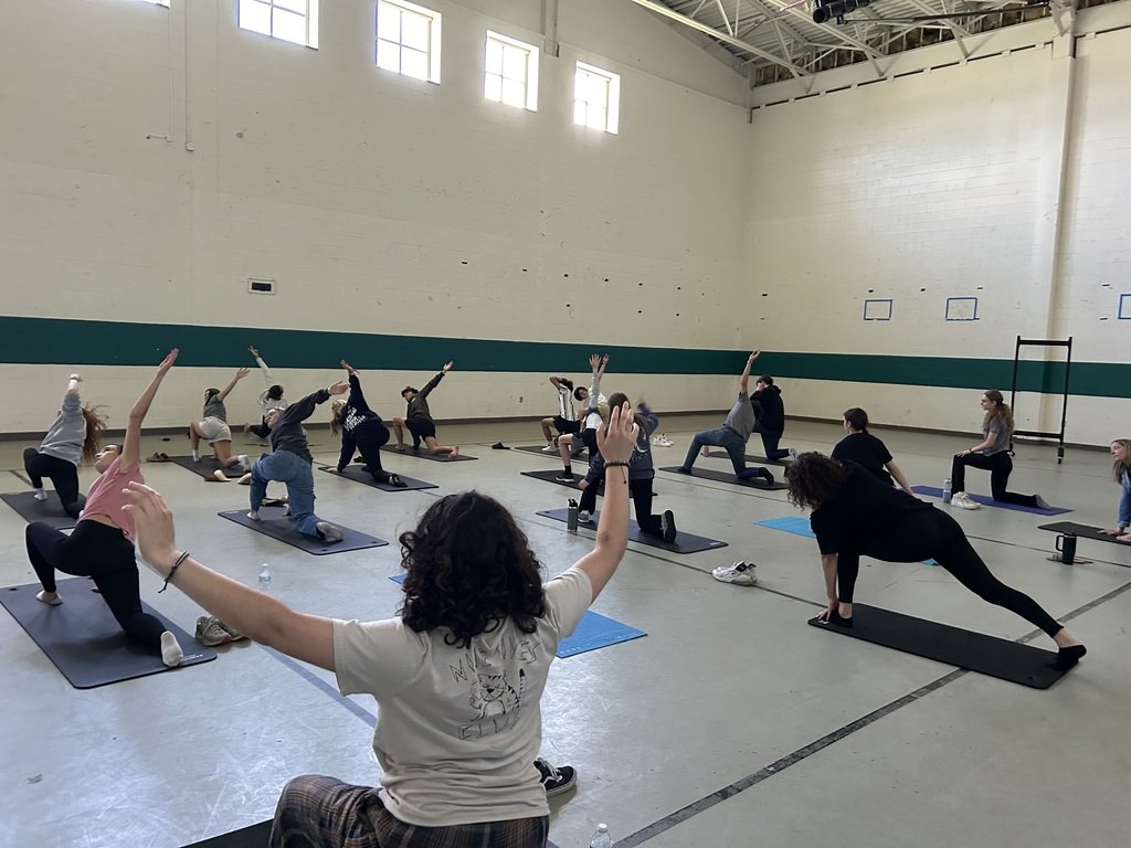 WeAreHickory's tweet photo. This week, the Personal Fitness 2 and Nutrition and Wellness classes got the opportunity to participate in a relaxing, refreshing yoga class in the auxiliary gym taught by instructor Katie Jo. #healthyhabits #selfcare #mindfulness #flyfearlessly https://t.co/OhqUezRnGC