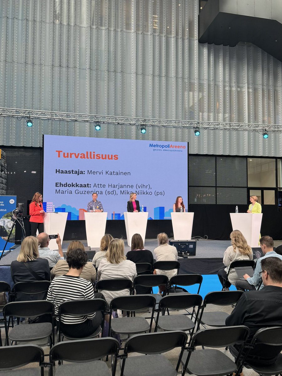 Pia Pakarinen (@pia_pakarinen) on Twitter photo Espoosta <a href="/mervikatainen/">Mervi Katainen</a> haastaa #MetropoliAreena’lla ehdokkaat <a href="/mikaniikko/">mikaniikko</a> <a href="/Guzenina/">Maria Guzenina</a> ja <a href="/seppala_peppi/">Peppi Seppälä</a> EU:n turvallisuuskysymyksistä. Espoosta <a href="/mervikatainen/">Mervi Katainen</a> haastaa #MetropoliAreena’lla ehdokkaat <a href="/mikaniikko/">mikaniikko</a> <a href="/Guzenina/">Maria Guzenina</a> ja <a href="/seppala_peppi/">Peppi Seppälä</a> EU:n turvallisuuskysymyksistä.