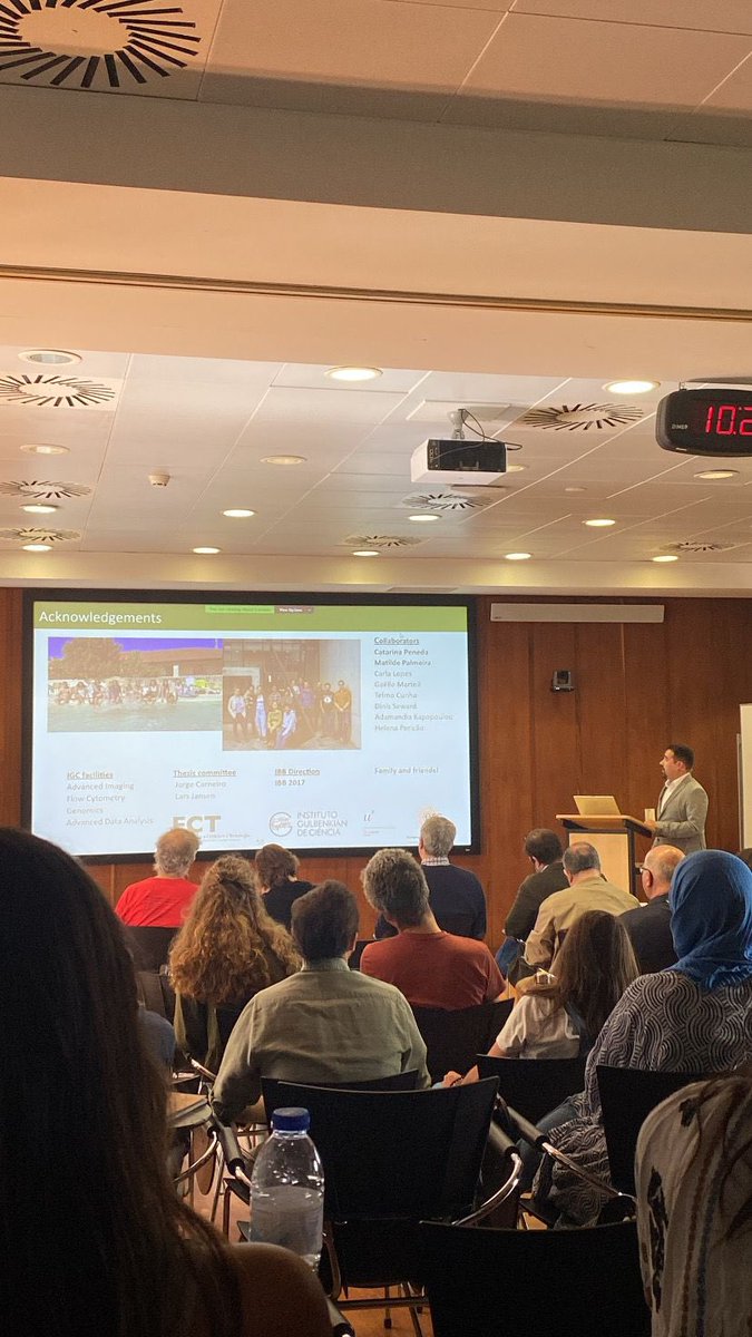 Huge congratulations to Dr. Marco Louro, who defended his thesis with enthusiasm yesterday combining a unique mix of modelling and empirical work to create all in all a super thesis! 

Well done Marco and good luck for the future!