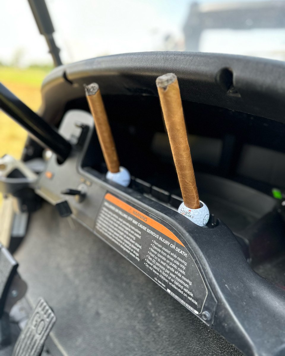 Stogie Golf tweet media