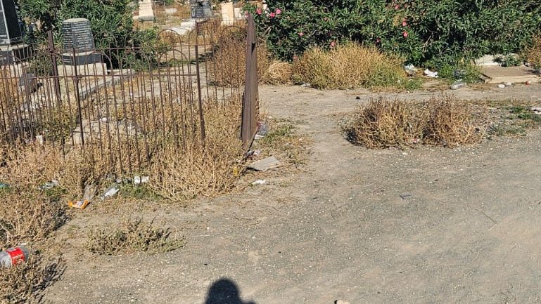 DA_NCape's tweet photo. 🪦The DA helped restore a bit of dignity to the dirty and dilapidated #Britstown cemetery. 

Help us to also restore dignity to all South Africans through our rescue mission to save this country from further collapse. 

Get behind the DA and #VoteDA to #RescueSA https://t.co/NiCQWJXHjs