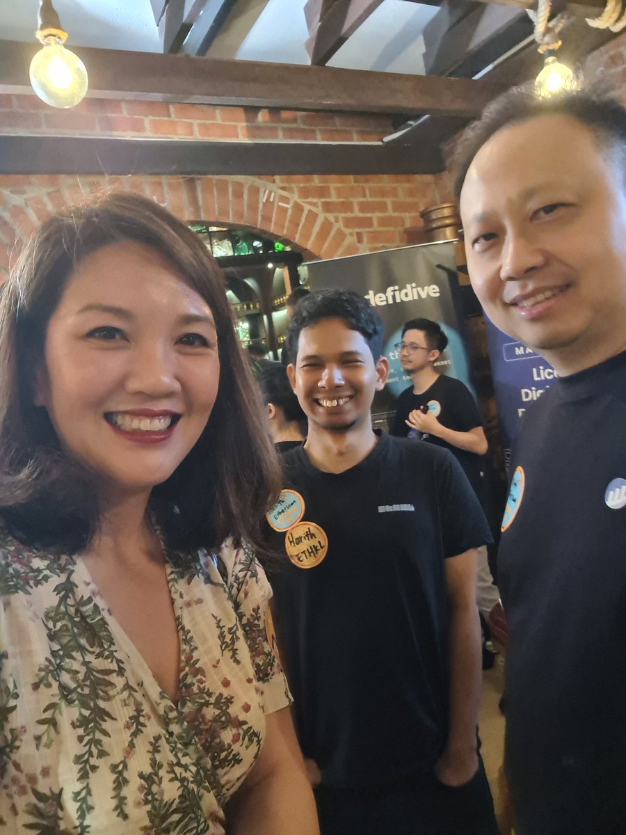 JazmineNg tweet media