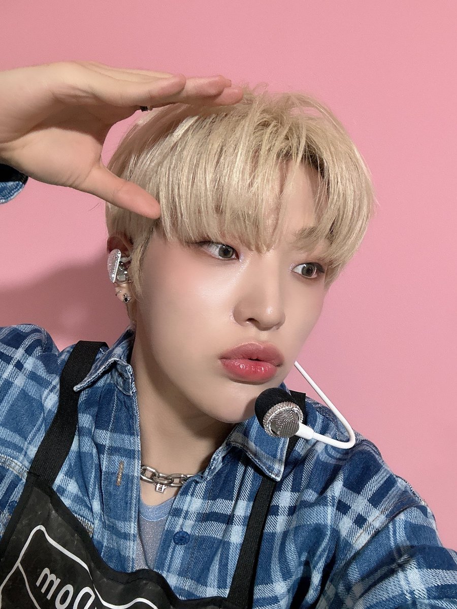 TheKingDom_GF's tweet photo. [MUJIN👑]

왕🐶

#TheKingDom #더킹덤 #TKD 
#MUJIN #무진 https://t.co/8auayirEcT