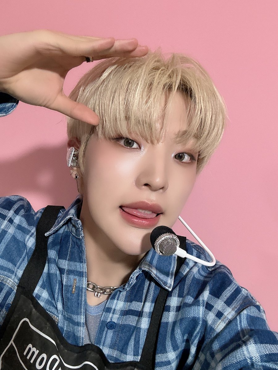 TheKingDom_GF's tweet photo. [MUJIN👑]

왕🐶

#TheKingDom #더킹덤 #TKD 
#MUJIN #무진 https://t.co/8auayirEcT