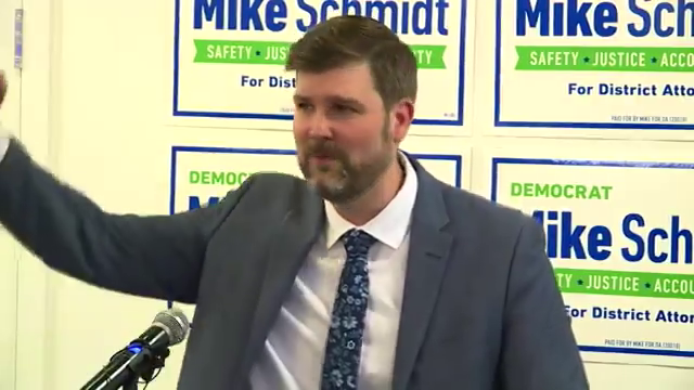 Portland voters fire Soros DA Mike Schmidt by a landslide 15% margin.

He infamously declined to prosecute the BLM and Antifa riots & allowed crime to flourish in Multanomah County.

Soros DA Chesa Boudin (San Fran): Out
Soros DA Kim Gardner (St. Louis): Out
Soros DA Kim Foxx