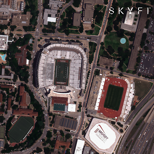 Codie_Sanchez's tweet photo. Tech is changing the face of investing.

AI. Social Media. Apps. Marketplaces.

But one tool that you haven’t heard of yet? Satellite imaging.

Here’s how it’s changing the investments of tomorrow: https://t.co/4kbGX4IRaC