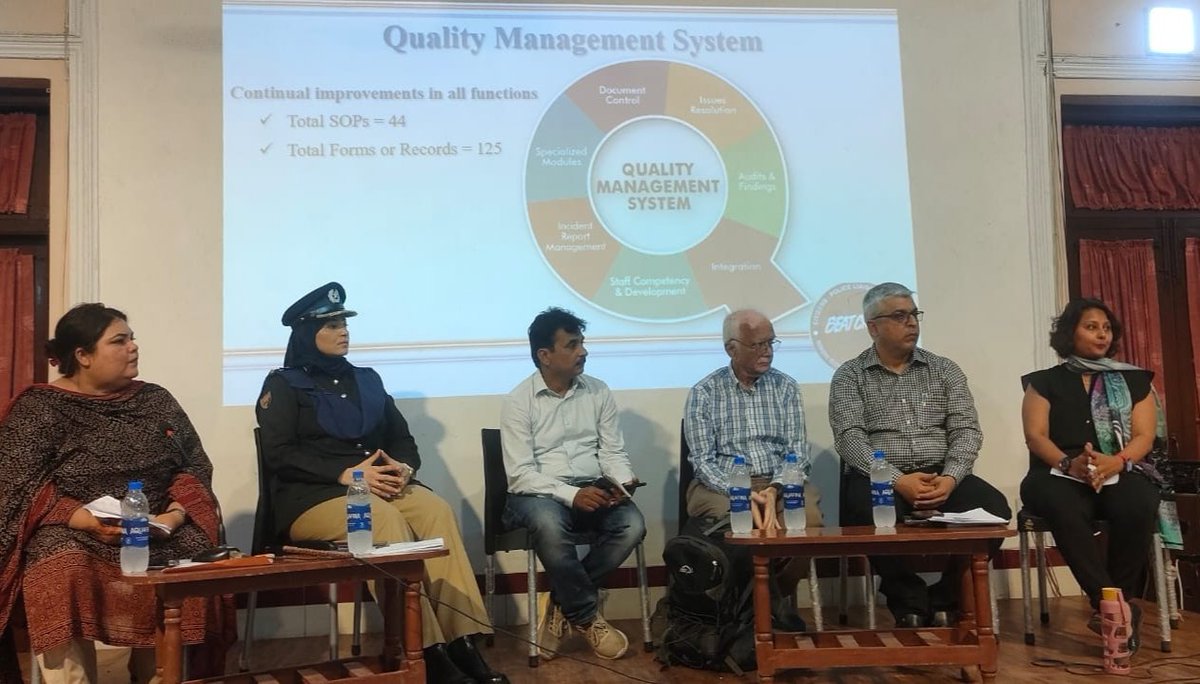 HAPPENING AT HRCP 'Social injustice contributes to the rise in street crime.' In collaboration with the Pakistan Medical Association, we held a dialogue in Karachi today to address the rising incidence of street crime. The panel included police officials, journalists and