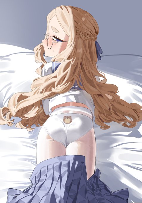 リリィちゃんかわいいパンツだね… 