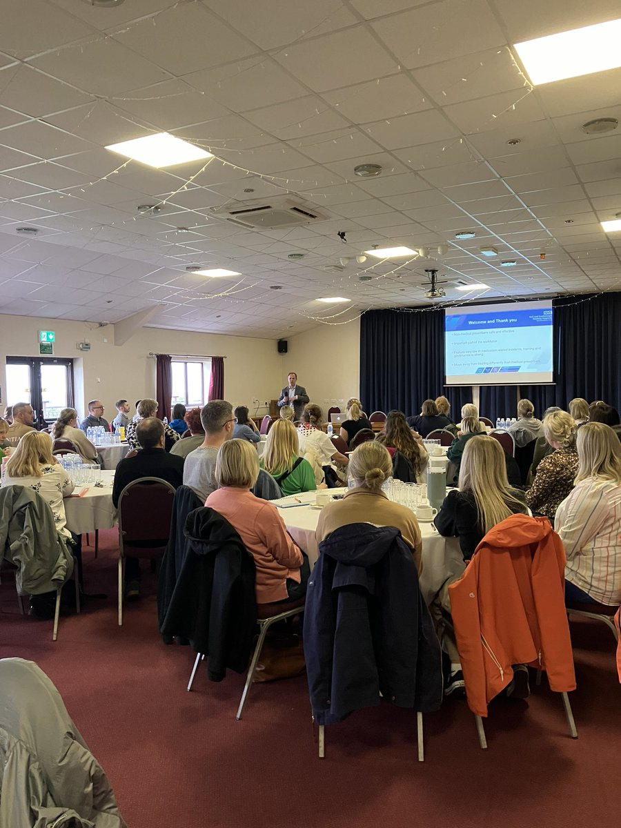 jennie booth tweet media