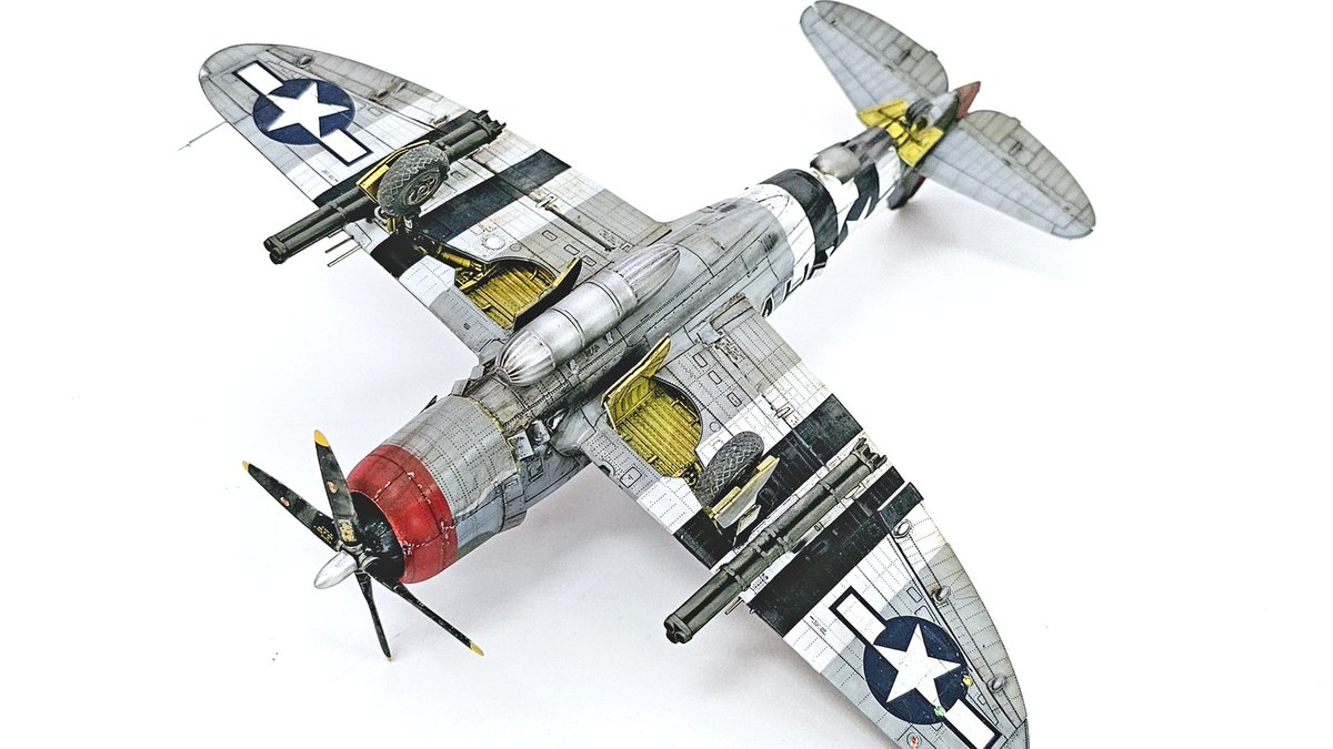 Used #MiniArt Kit: 48009 P-47D-25RE THUNDERBOLT. BASIC KIT Author: Luiz Martini Source: facebook.com/groups/tamiyam…