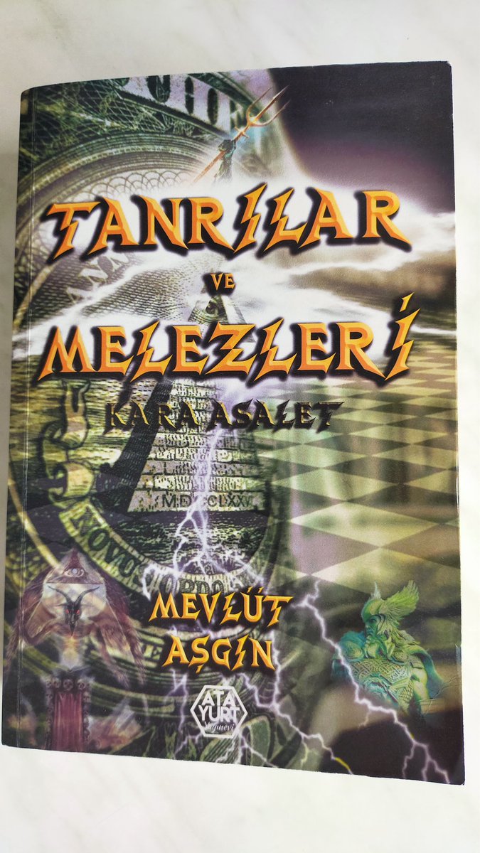 Dünya tarihini kronolojik olarak anlamak için kitap önerim <a href="/MevlutasgN/">Mevlüt Aşgın</a>