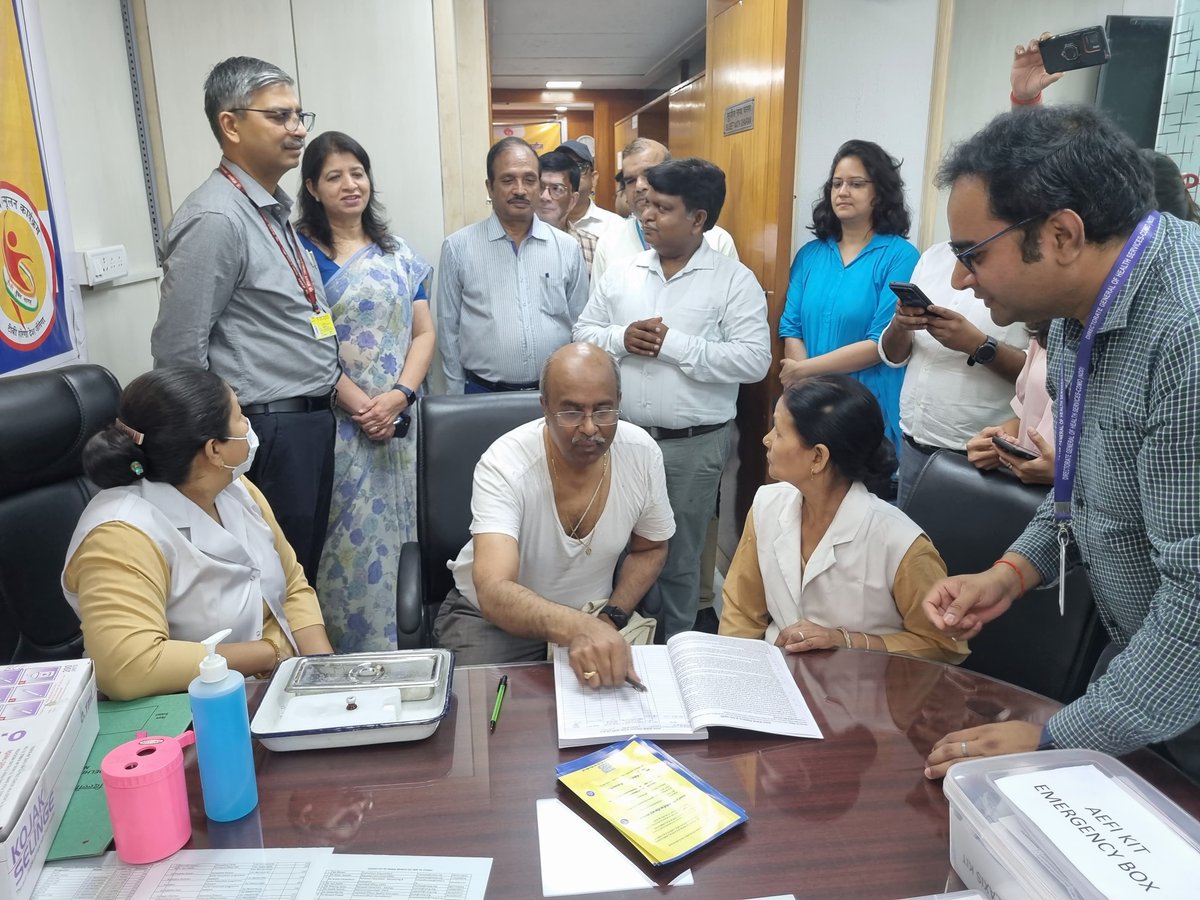 TbDivision's tweet photo. Under #AdultBCGVaccine study, a vaccination session has been arranged for all officers/consultants and partners of @TbDivision. #TBMuktBharat
#AdultBCGVaccine @DelhiStateNTEP @TIFA_Project @TheUnion_USEA https://t.co/K4apdF0dYq
