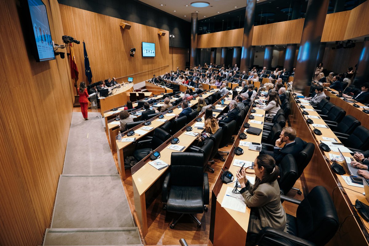 BASF_ES's tweet image. 🗣️ Nuestro director comercial, Daniel Campo, ha sido ponente en la presentación &quot;The Plastic Transition&quot;, (@PlasticsEuropES) en el @Congreso_Es. ♻️ Evento  centrado en debatir cómo lograr que los plásticos en Europa sean circulares y #NetZero para 2050. #PlasticsTransitionRoadmap