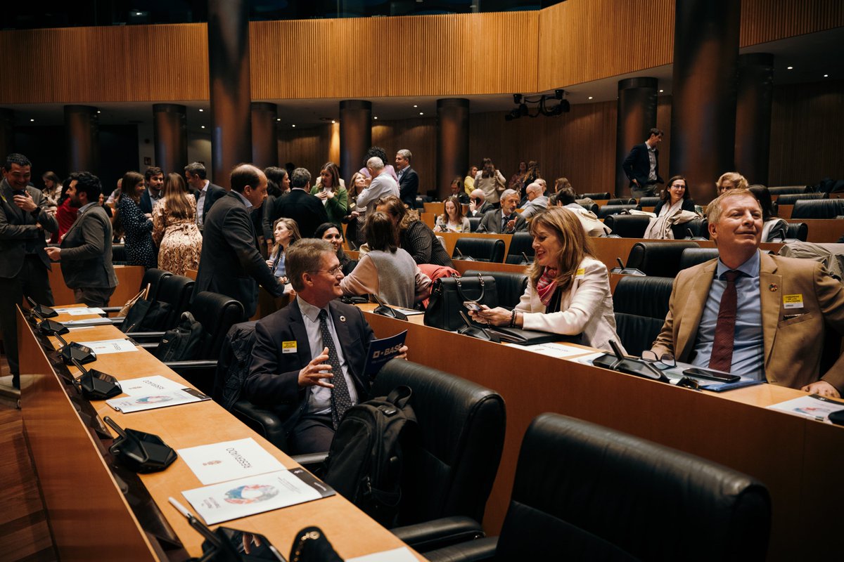 BASF_ES's tweet image. 🗣️ Nuestro director comercial, Daniel Campo, ha sido ponente en la presentación &quot;The Plastic Transition&quot;, (@PlasticsEuropES) en el @Congreso_Es. ♻️ Evento  centrado en debatir cómo lograr que los plásticos en Europa sean circulares y #NetZero para 2050. #PlasticsTransitionRoadmap