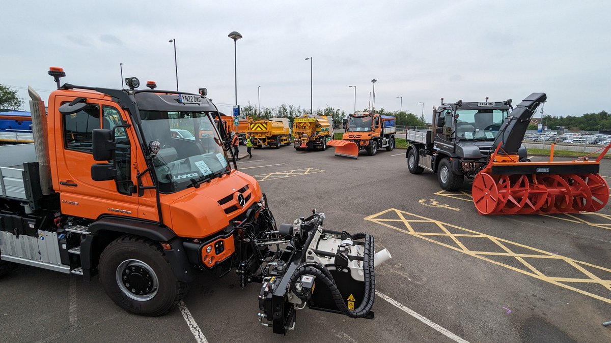 There's a strong display of #Unimog on the first day of #Traffex #Parkex #ColdComfort 2024 <a href="/CBSArena/">Coventry Building Society Arena</a>  in a variety of formats from #winter to #pothole repair You'll find us on stand F5 in the main hall if you'd like to learn more. <a href="/UnimogUK/">Unimog Official UK</a> <a href="/Simexsrl/">Simex srl</a> <a href="/AebiSchmidtUK/">Aebi Schmidt UK</a>