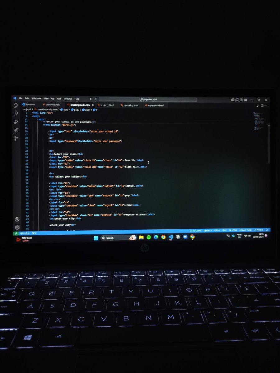 caps_raunak's tweet image. Hi everyone 👋 
This is #day2 of leaning #webdevlopment after being so inconsistent🥲 because lot's of problems but somehow i completed #html and i  learned so many thing  and now i have 2-3 project based on html and i completed one of them.
#buildinpublic #coding #LearnInPublic