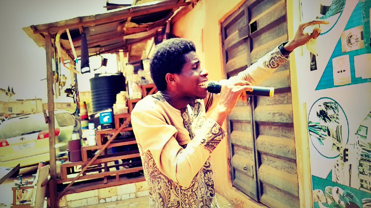 ifeanyijoshua02's tweet photo. The greatest love story ever told is not a romance novel, but the cross of Jesus Christ. He loved us so deeply that He gave His life to save us from our sins.
.
.
.
Mercy ojota lekki Cardoso rain festac speed  Nnamdi kanu Kuwait lookman Lagos Igbo #pienetwork akpi Anambra #opay https://t.co/CbEt369dCN