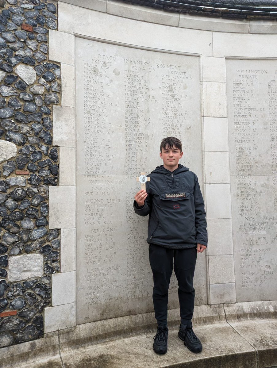 BattlefieldsRHS's tweet photo. Craig paying his respects to a fallen relative at Tyne Cot yesterday afternoon https://t.co/yGWkRMcXkR