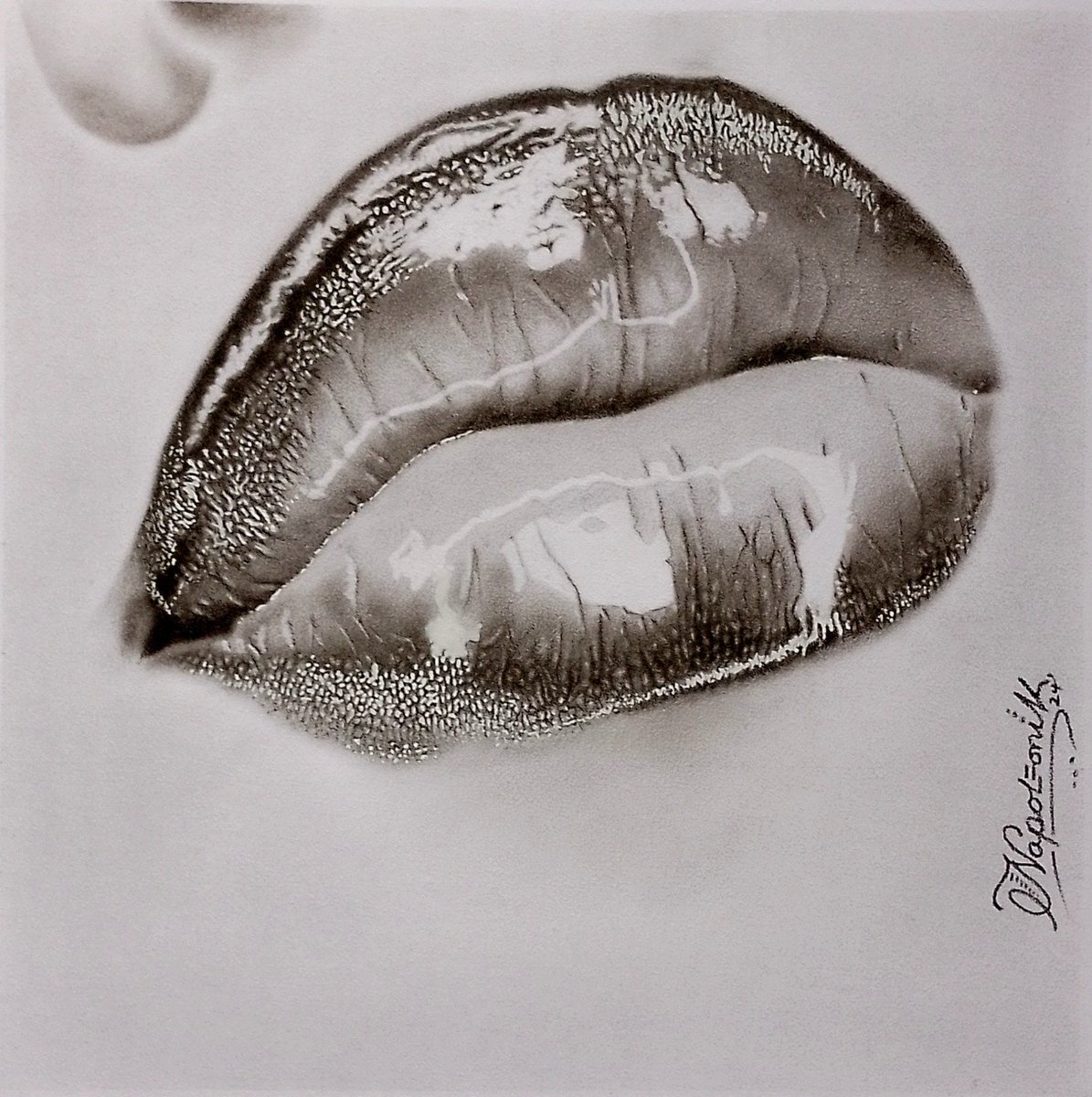 NAPOLEONIK7's tweet image. My drawing.

Charcoal &amp;amp; graphite on FBB paper.

8 x 8inches

Title: Delilah&apos;s lips