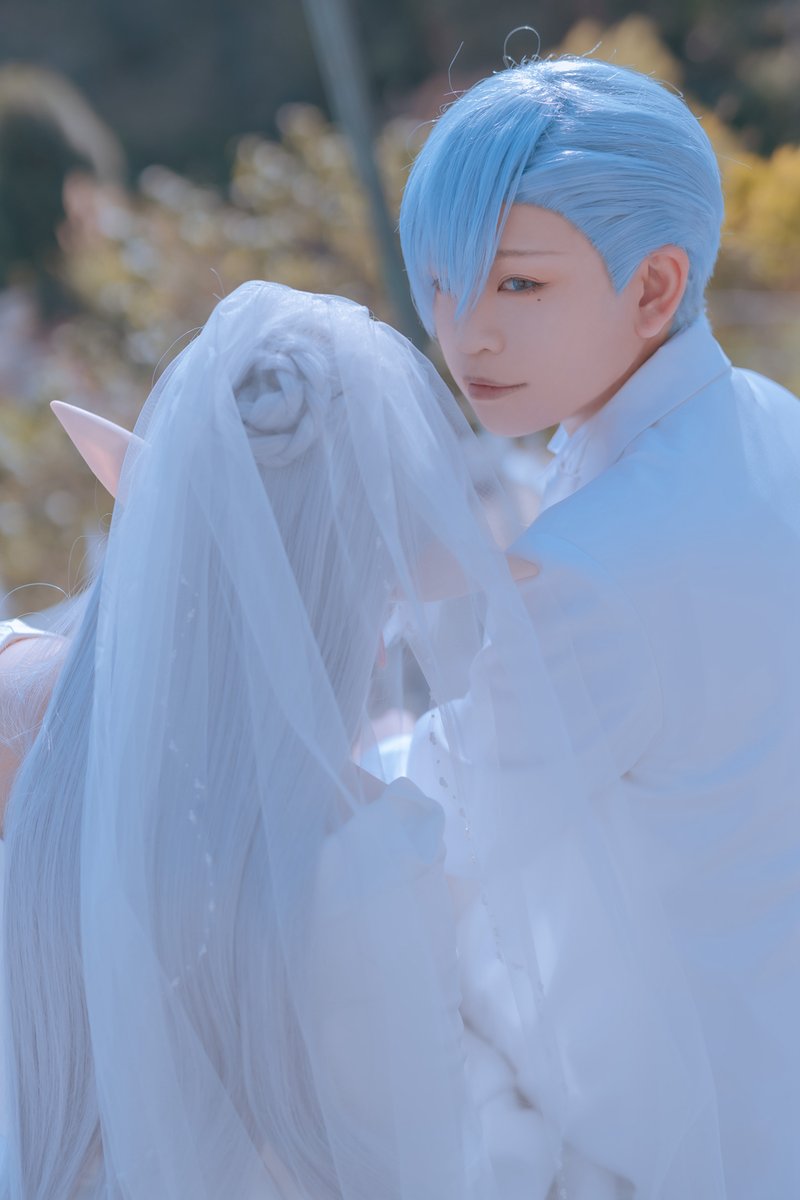 まるで 夢のようだ

遲到的520😂
📷／9D 
#葬送のフリーレン #ヒンメル #フリーレン #ヒンフリ #コスプレ #cosplay