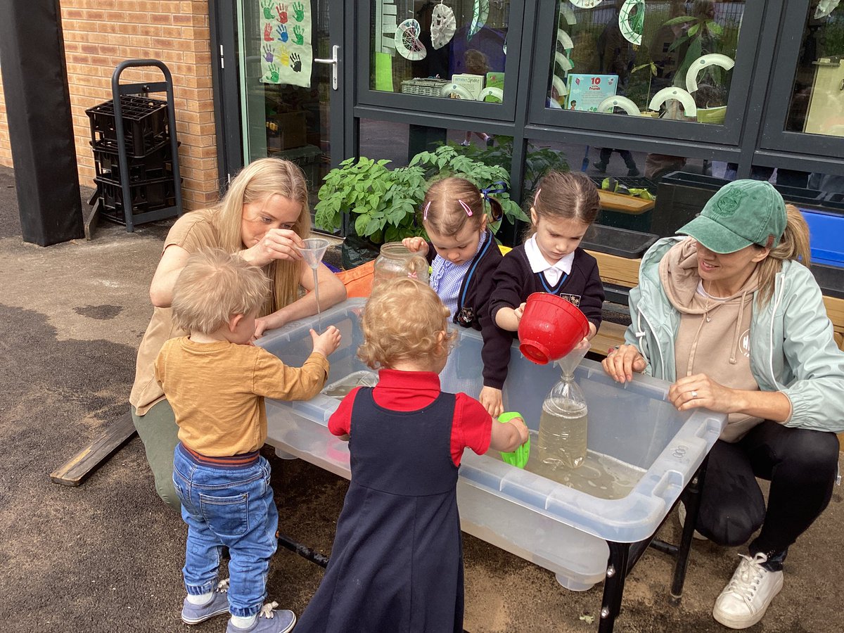 Cowbridge Lower School (Nursery-Y4) tweet media