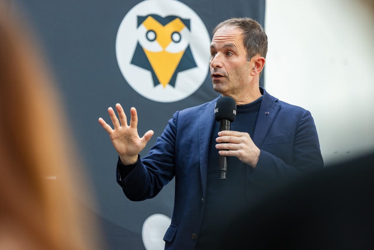 Kokoroe_EdTech's tweet photo. Benoît Hamon, DG de Singa et président d'ESS France, était présent au Future of Work & Inclusive Summit !
#FOWIS #Inclusion https://t.co/8adglPrF3M