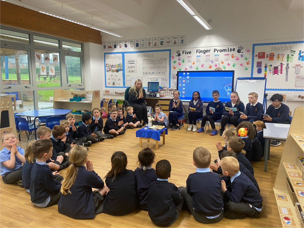 A lovely Celebration of the Word this morning from the Year 6 children with Reception Class. The theme was ‘Mary our Mother’ 🙏🏼😊 @EthosBWCET1 @dioceseHN 💙
