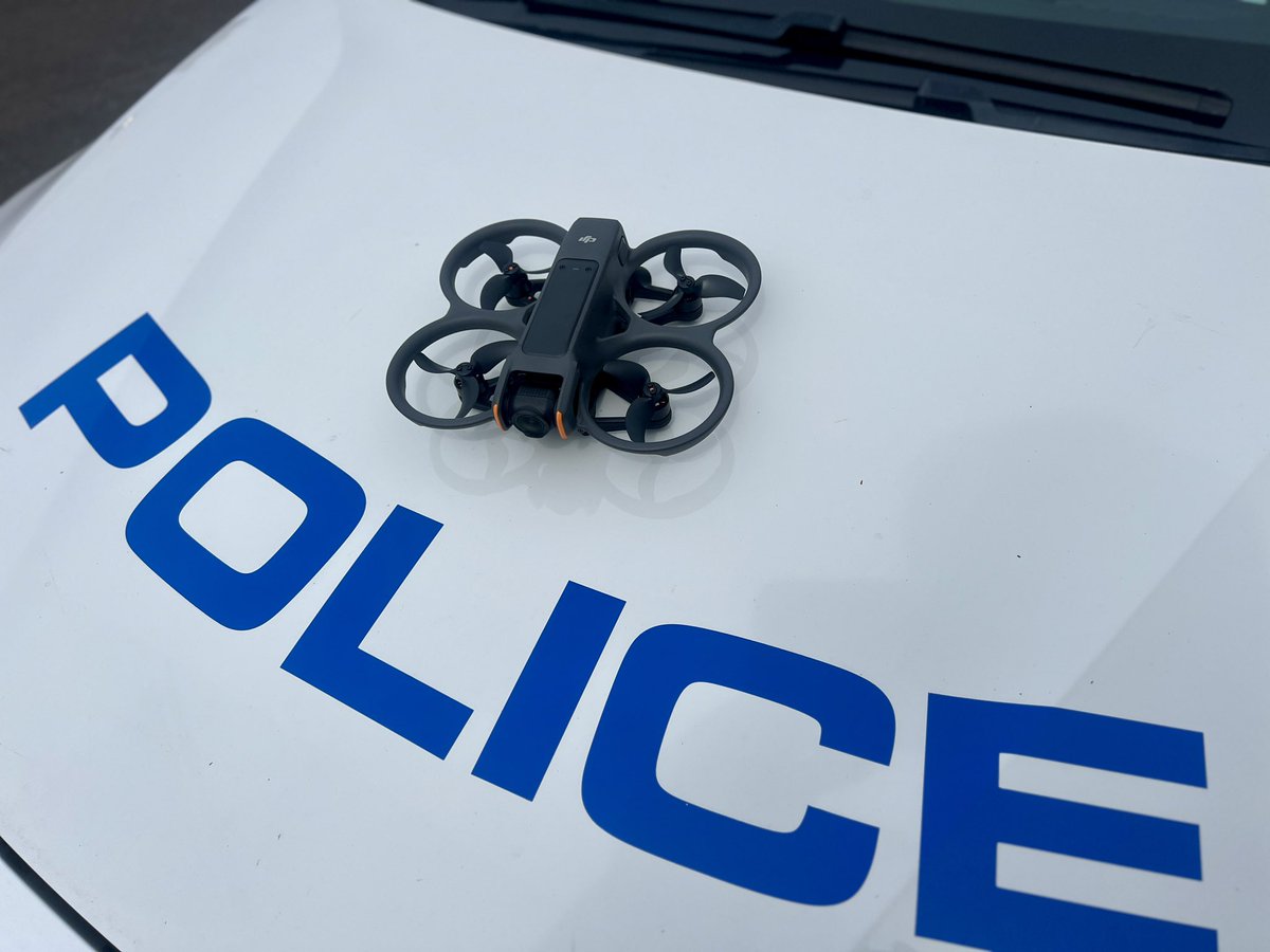 Well done to Matt one of our @LincsSpecials who flew his first LIVE deployment using a @LincsPolice #fpv #drone during the night. You’re an asset to @LincsCOPter. Thank you for all the time you freely volunteer 🙏